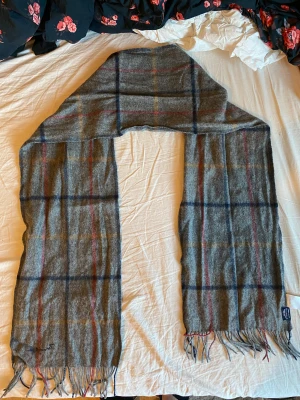 Bondelid halsduk  - En snygg helt ny halsduk ! 