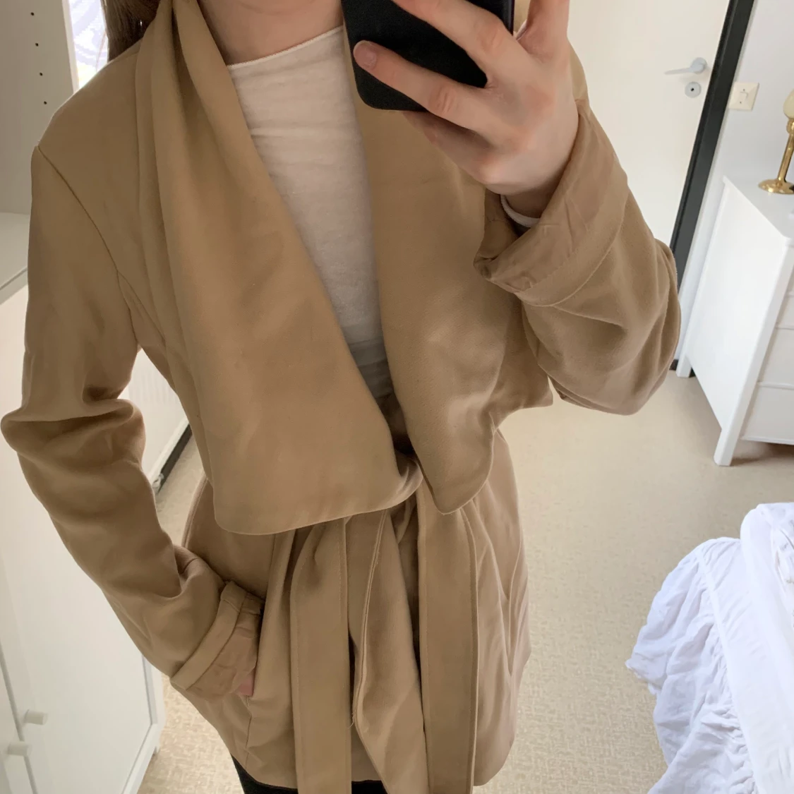 Beige trenchcoat 