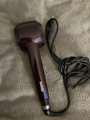 Babyliss locktång - Curling verktyg, använd 1 gång. Fungerar precis som ny