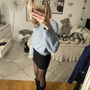 Stickad tröja  - Blå fin stickad tröja från vila!