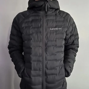 Peak Performance jacka  - Peak Performance jacka, i bra skick köpt tidiga 2022