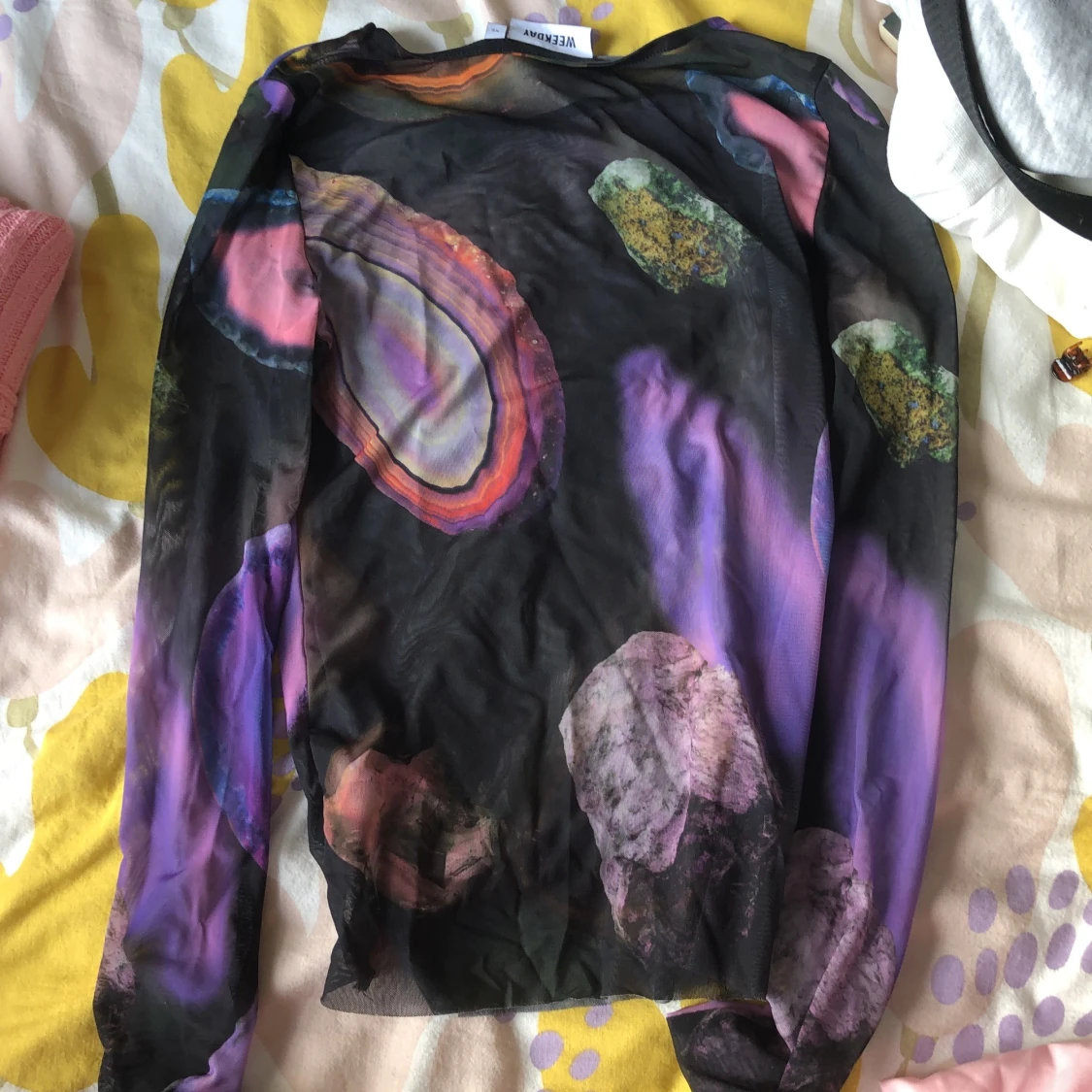 Cool meshtröja från Weekday💗 - 90