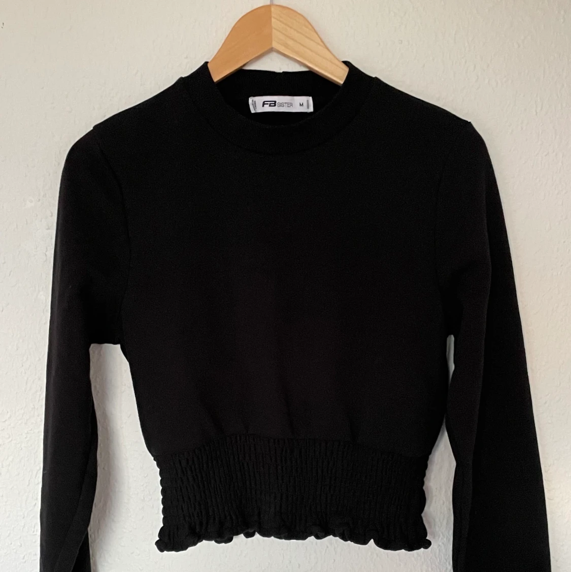 Svart långarmad FBsister tröja - 91