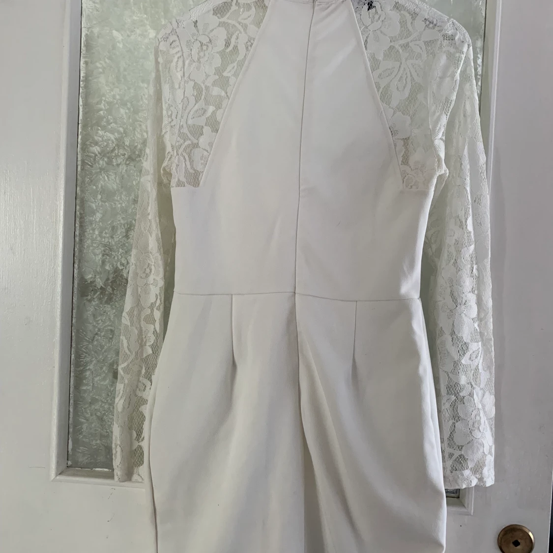 Vit spetsklänning - 91