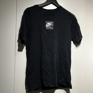 Nike air t-shirt - Nike air t-shirt  Cond 7/10  
