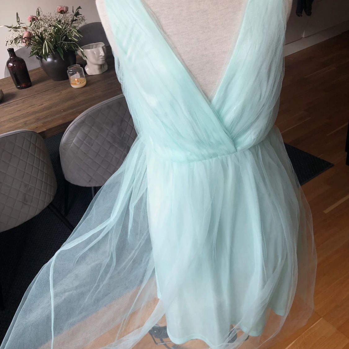 Mintgrön/blå klänning  - 90