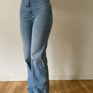 Dr denim jeans - Så sköna och fina jeans från dr denim!!flyttar utomlands snart och kommer enbart ha tid att posta fram tills 8/9 så passa på!! 💘 TRYCK INTE PÅ KÖP DIREKT! 