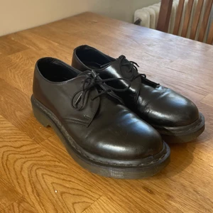 Dr Martens  - Använda men i gott skick! Köptes för något år sedan 