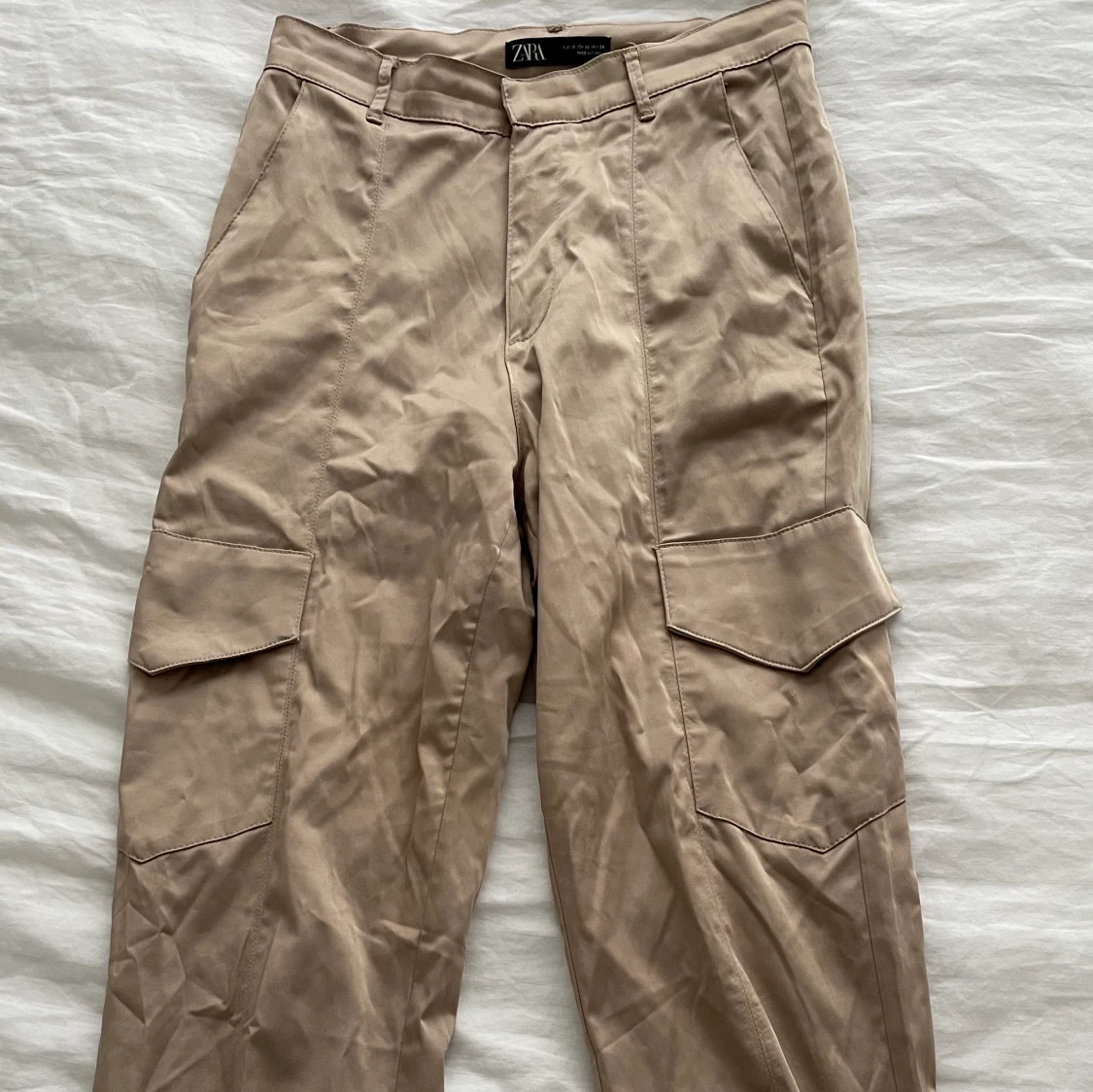 Cargo pants zara
