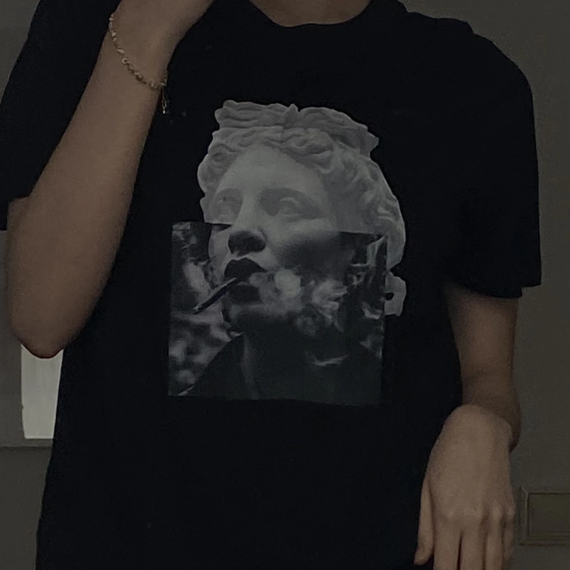 Svart T-shirt med tryck