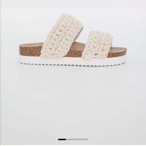 Duffy tofflor - Säljer mina duffy tolfflor köpt förra sommaren, inget fel alls på dom!!