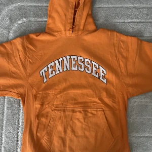 Tennessee College Hoodie - Vintage College Hoodie