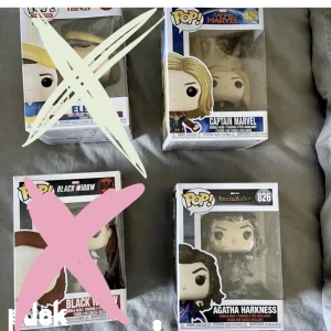funko pops - Jag säljer dessa funkopopsen i original  förpackning! Det är Blackwidow (604), Capten Marvel (425), Agatha Harkness (826) och Eleven (854)❤️ Capten Marvel jag inte sin plastförpackning, utan bara lådan❤️ 100 kr/st (80 kr för capten marvel) och 300 alla❤️