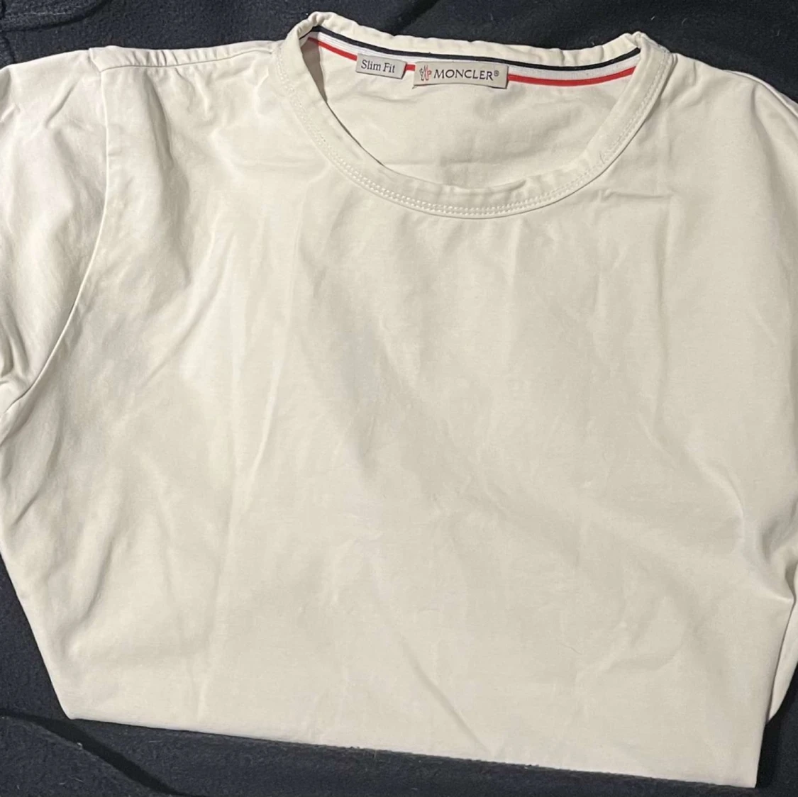Moncler T-shirt - 90