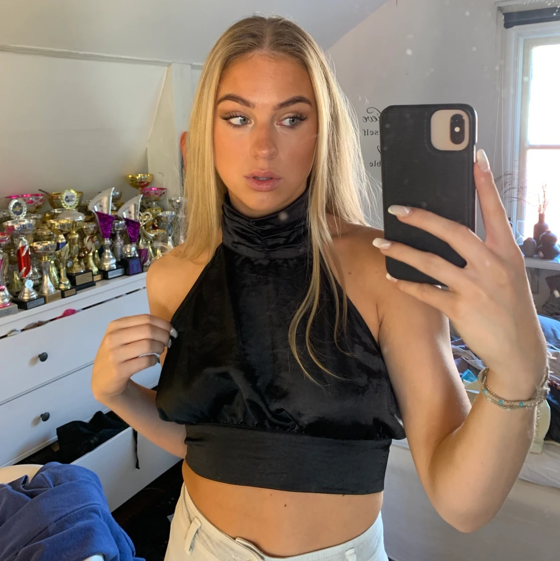 Svart satin linne  - 91