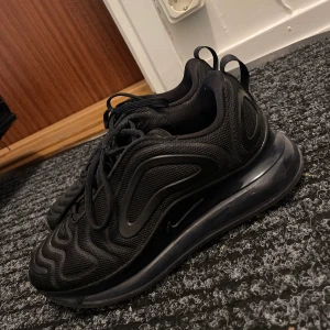 Nike 720 - Använts bara 3,4 gånger