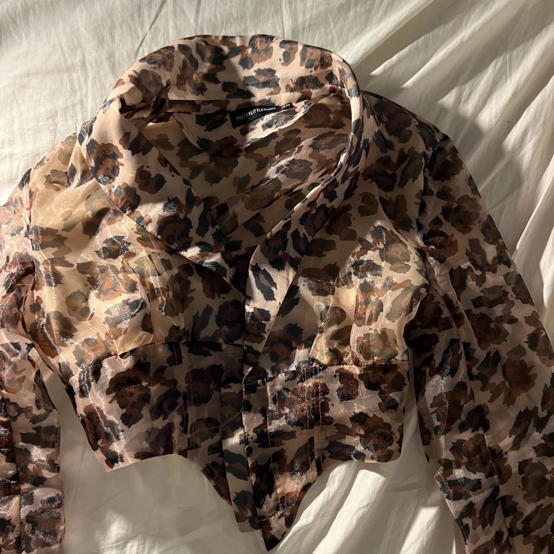 Prettylittlething - 90