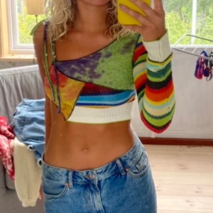 Jaded London - Säljer en jättefin tröja ifrån Jaded London! Nypris var runt 500kr