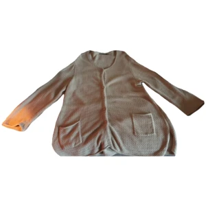 Kofta - En stor och härlig kofta som passar till mycket ♡ (fraktpriset kan ändras då jag postar med frimärken!) 