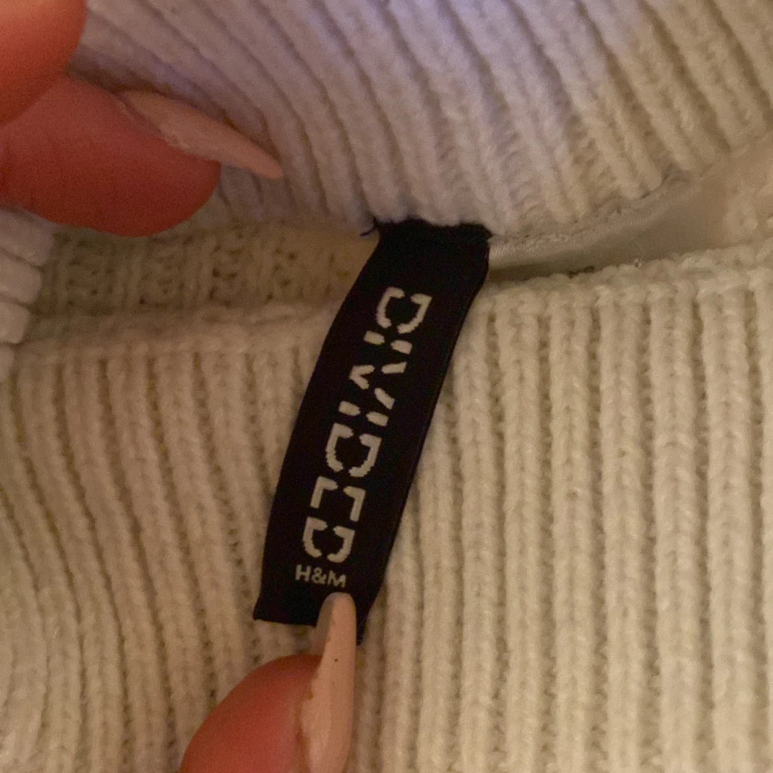 Vit stickad tröja - 90