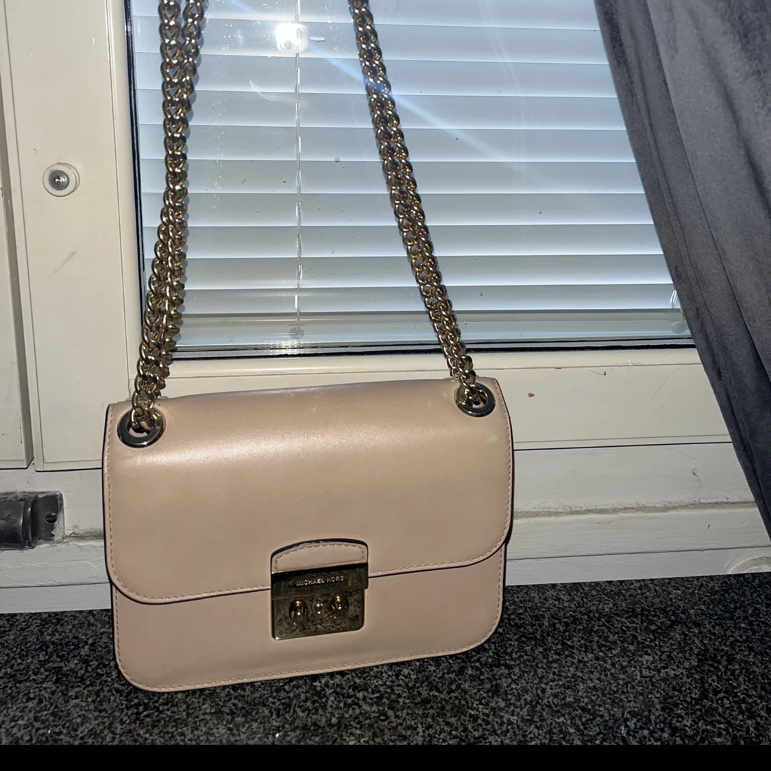 Michael kors väska  - 90