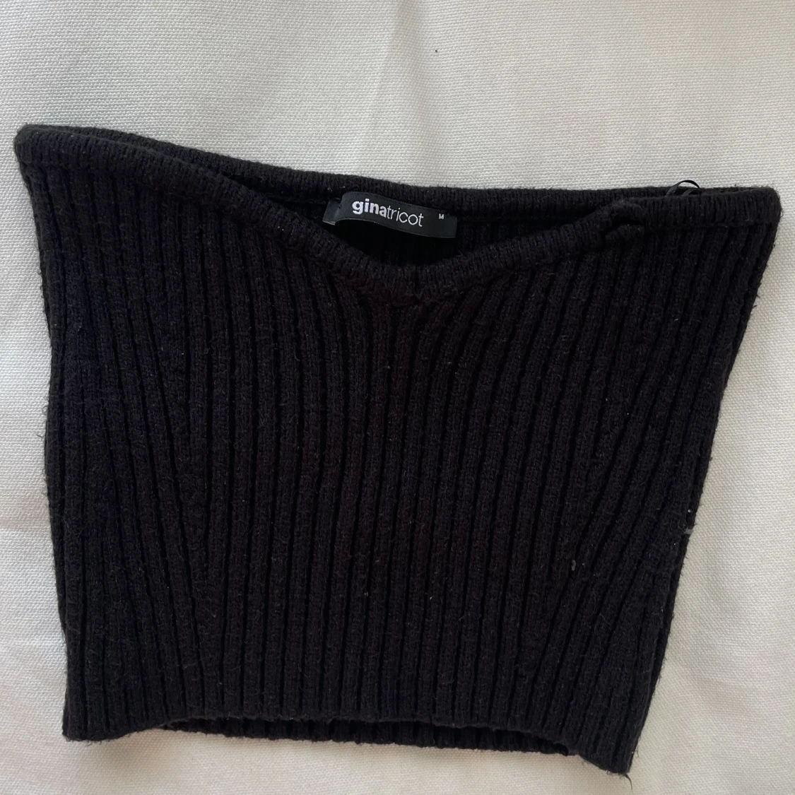 Stickad korsett/topp