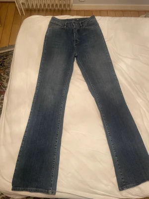 Jeans - Lexington jeans, knappt använda och utan defekter