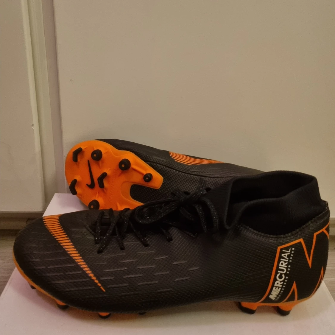 Fotbollsskor - 90
