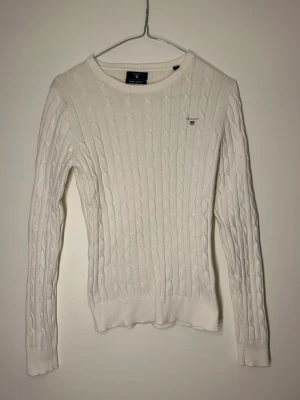 Gant tröja - Fin gant tröja. Nypris köpt för 1200kr. Stretchigt material passar även S jättebra 