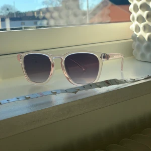 Prestige solglasögon  - Bra skick 
