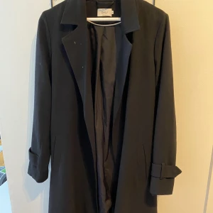 Kappa - Kappa ifrån Vero Moda Sparsamt använd och säljer då den helt enkelt inte är min stil längre💕 Storlek M