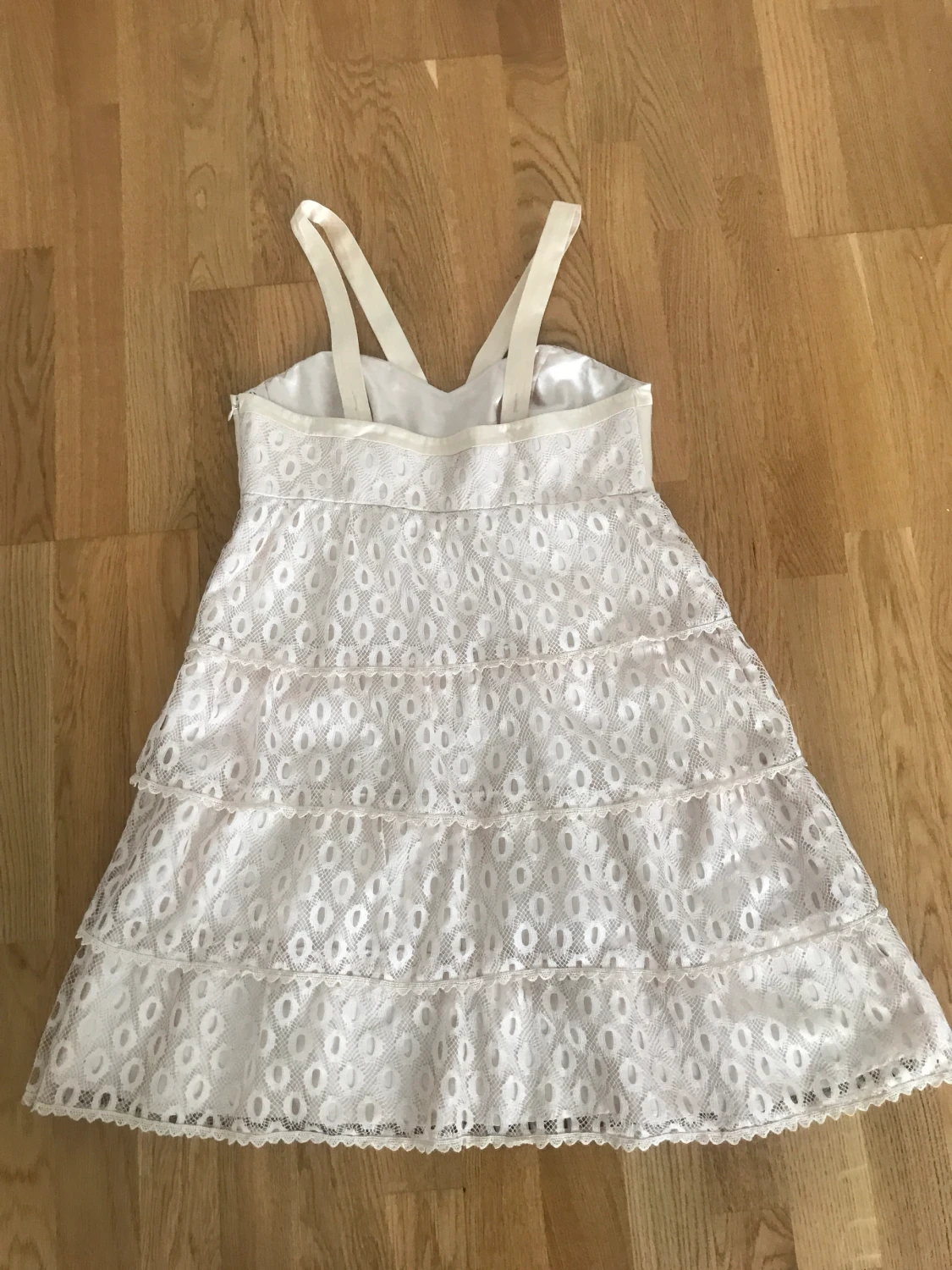 Ljusros klänning strl 8 36/38 - 90