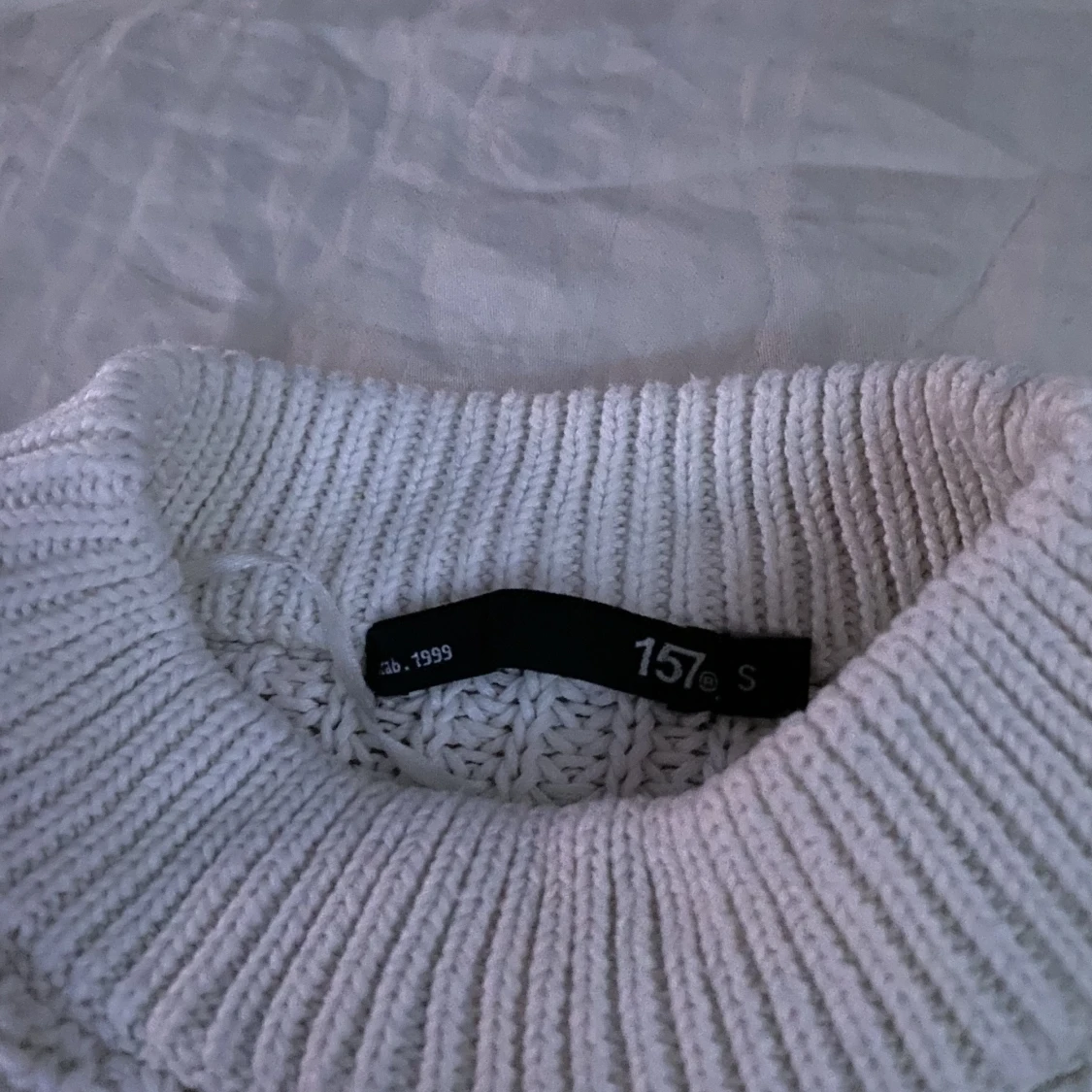 Stickad tröja  - 91