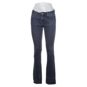 Tiger of Sweden jeans  - Säljer en hel del jeans från olika kända märken just nu❤️‍🔥 kolla gärna in min profil ❤️‍🔥 flera frågor svarar jag gärna på privat och jag samfraktar gärna om ni hittar något mer ni gillar❤️‍🔥 väldigt många som är intresserad så fynda när chansen finns❤️‍🔥