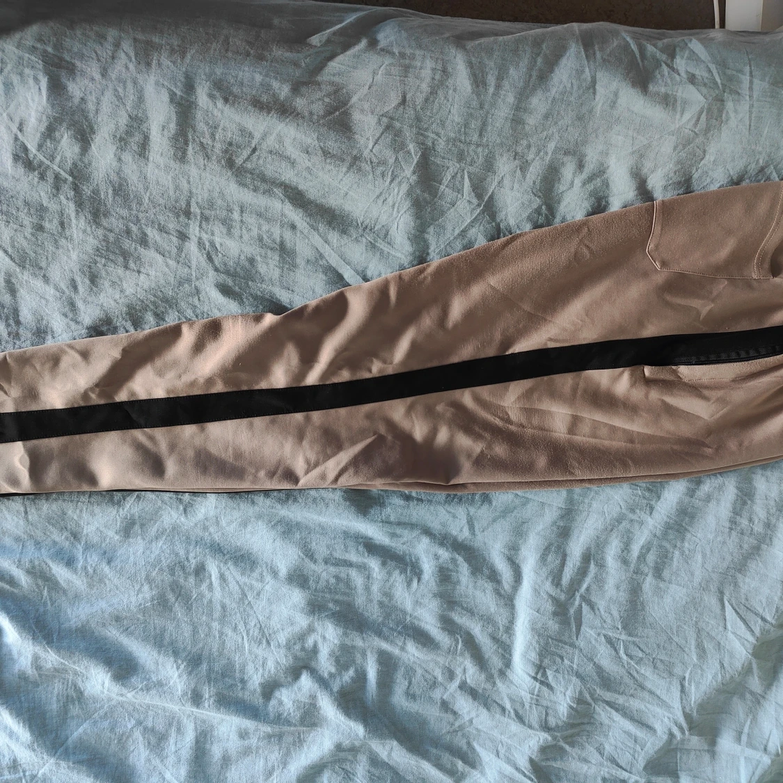 Vanquish joggers - 90