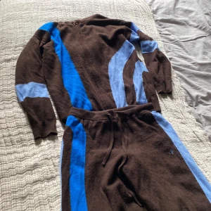 Cashmere set - Mjukis set i cashmere från Chinti and parker (nypris 4500kr)