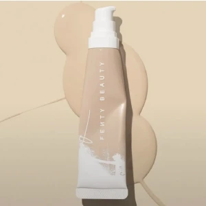 Fenty Beauty Pro Filt'r Hydrating Longwear Foundation "150" - Nr 150. Ca 90% kvar. Fraktsumman blir 15kr (frakt m frimärke) vid direkt swish till mig, välj ej Köp Nu isåfall. Samfraktar för minsta möjliga frakt kostnad för dig. Kontakta mig angående detta
