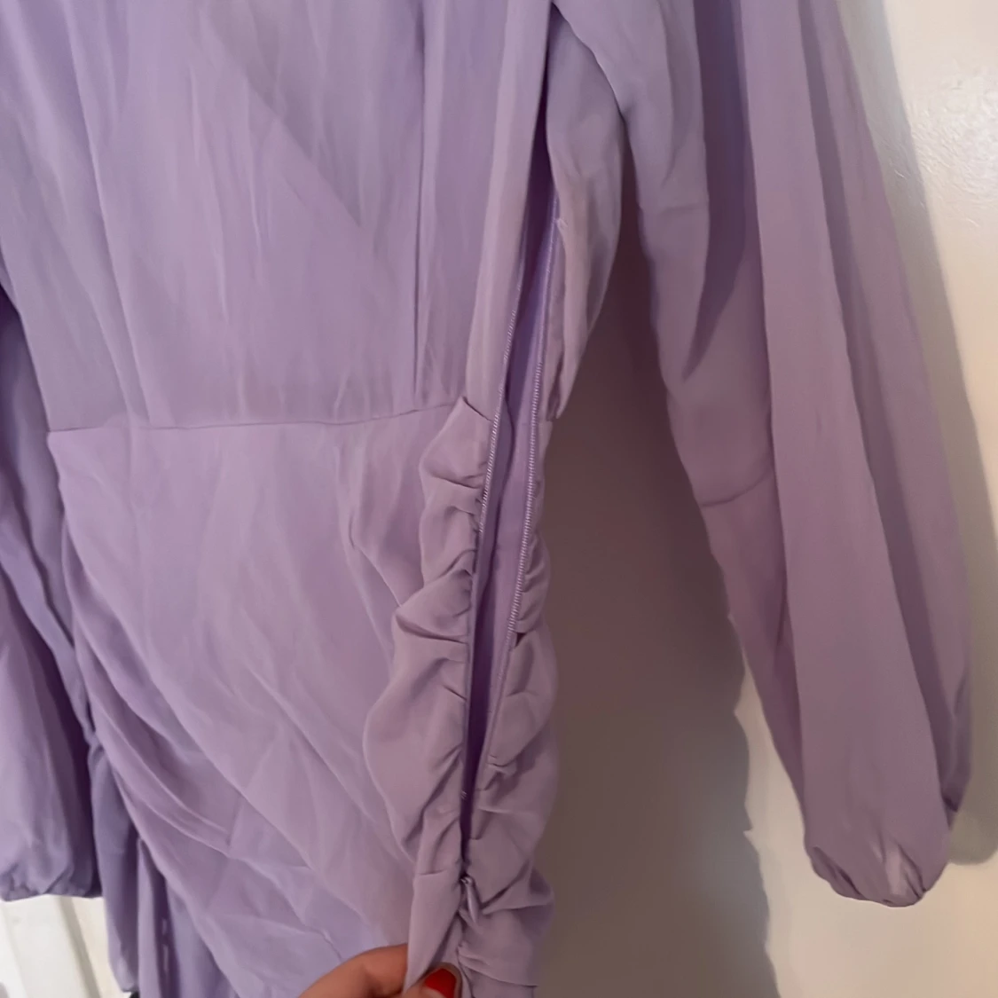 Lila boohoo kort klänning - 91