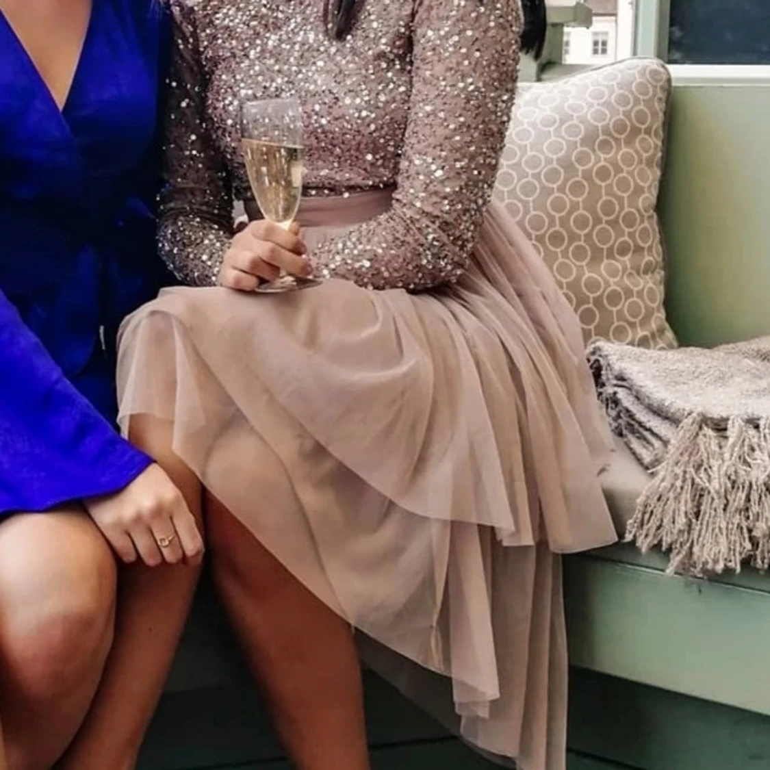 Maya sequin midi dress - xs.  - 90