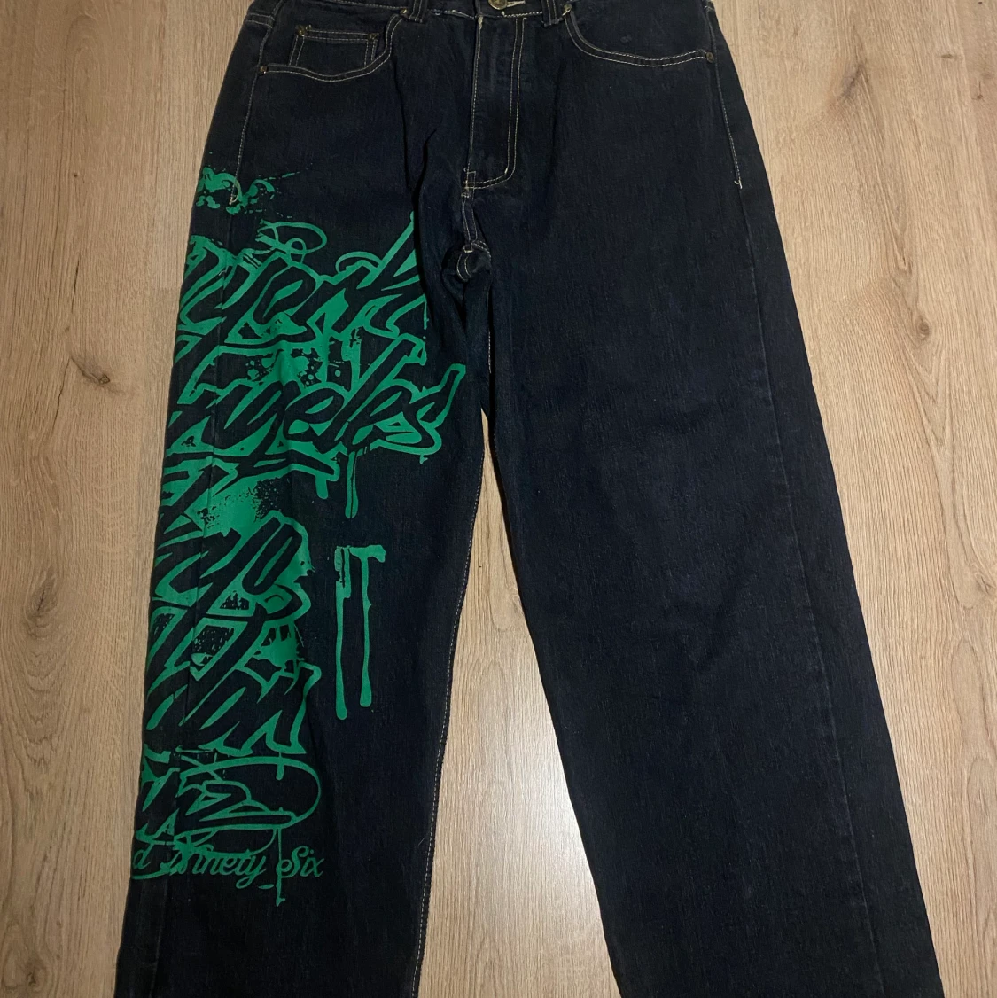 Graffiti jeans