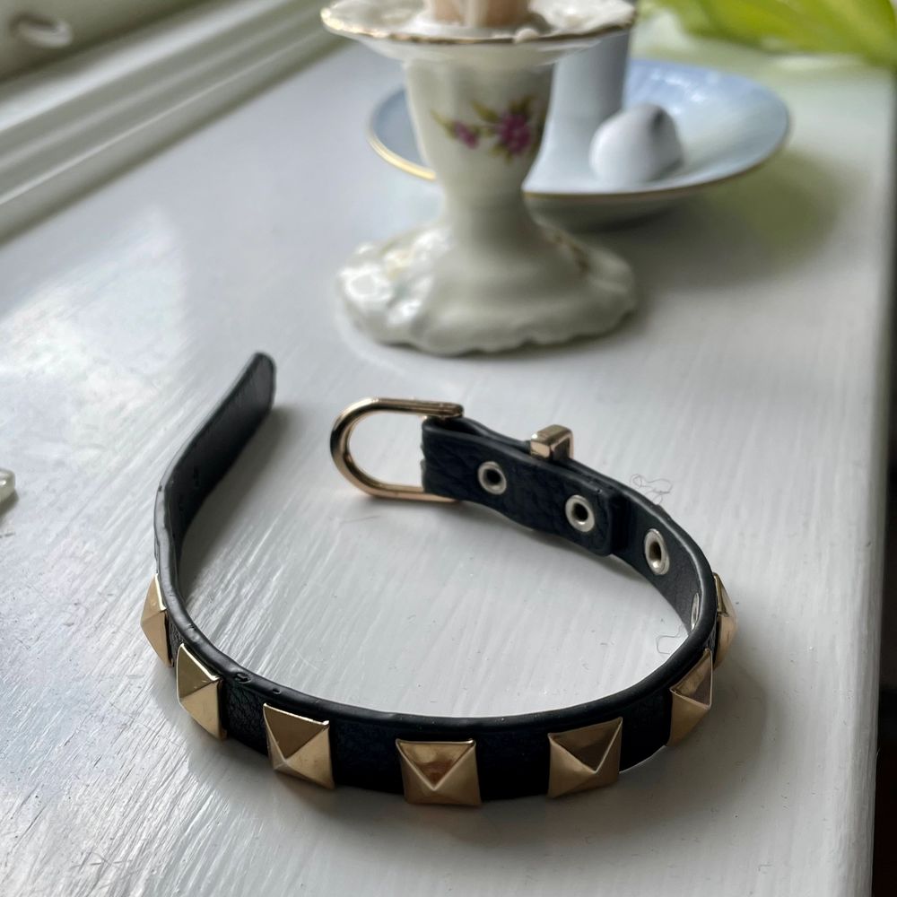 Valentino armband (fake) | Plick Second Hand