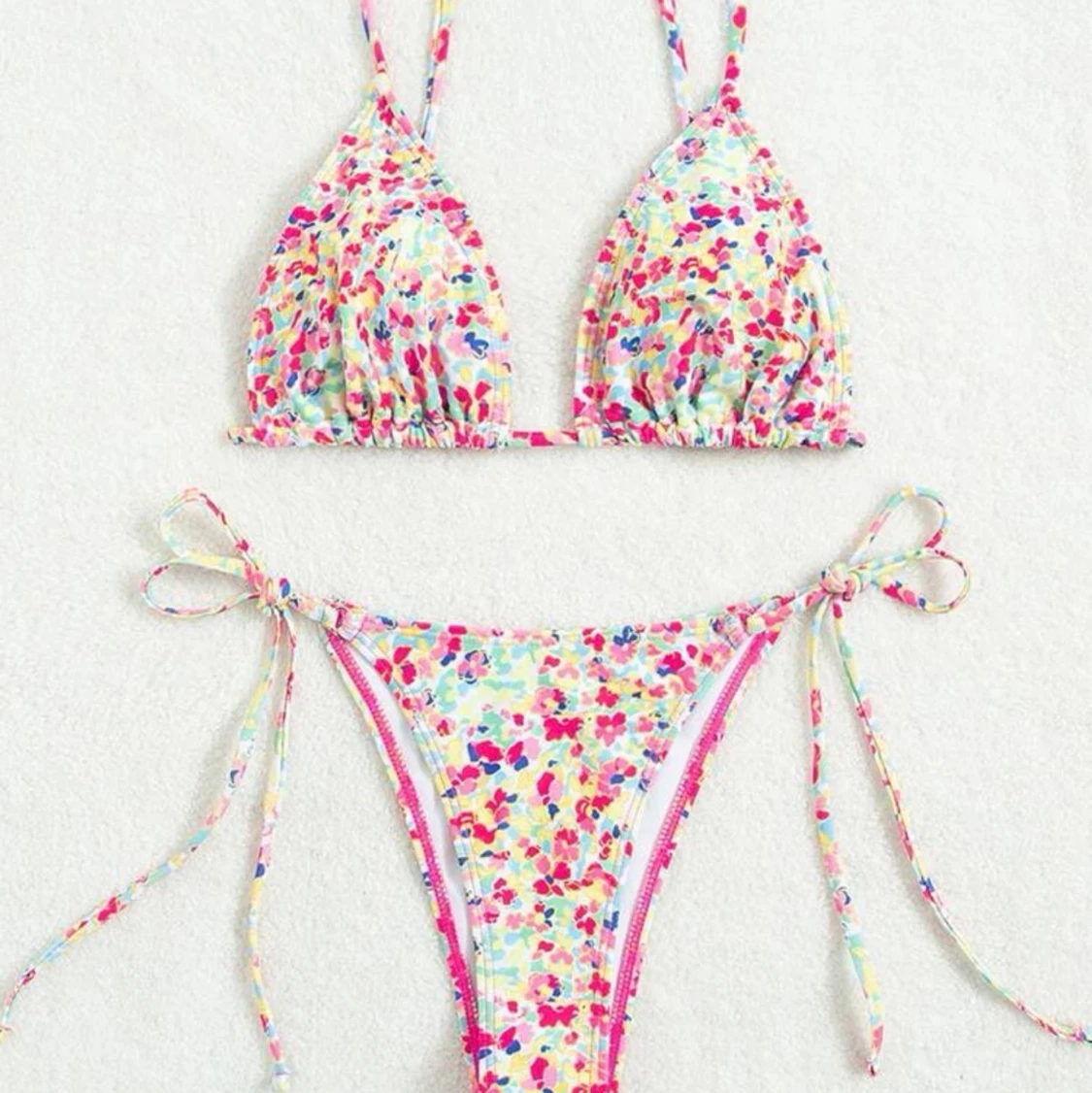 Blommig bikini  - 90