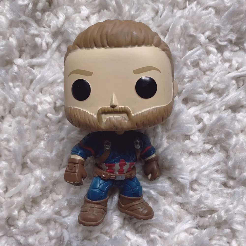 Söta bobbelhead figurer från Marvel! 100kr styck, eller alla 3 för 250✨. Övrigt.