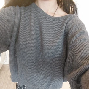 Tröja  - Skön tröja i bra skick  storlek s