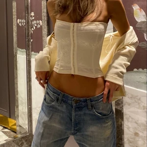 Korsett - Skitsnygg korsett i storlek S. Passar även XS. Aldrig använd! 🤍