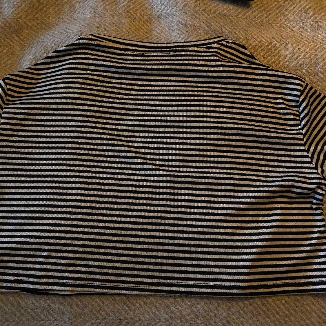 Cropped långärmad tröja  - 91