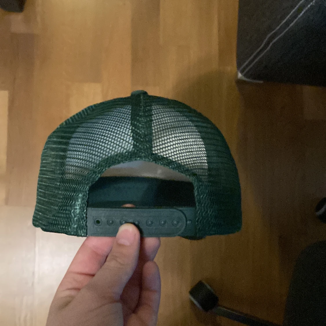 Allcap 1 Green goat - 90