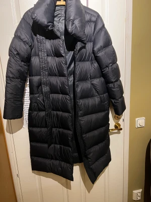 Everest dunnjacka - I väldigt bra skick, använde bara en kort vinter