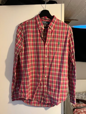 Ralph Lauren skjorta - Ralph Lauren skjorta i storlek M