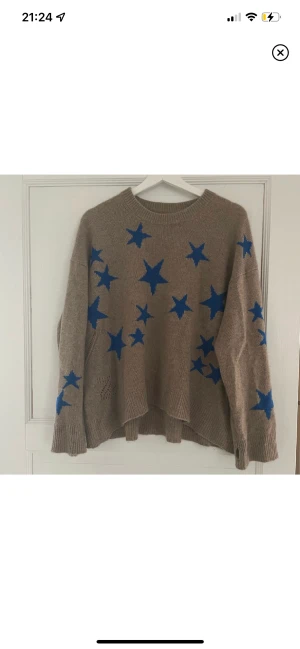 Zadig tröja  - Supercool Zadig tröja! Nypris 2800 men säljer för 1000. Inga defekter och knappt använd💕